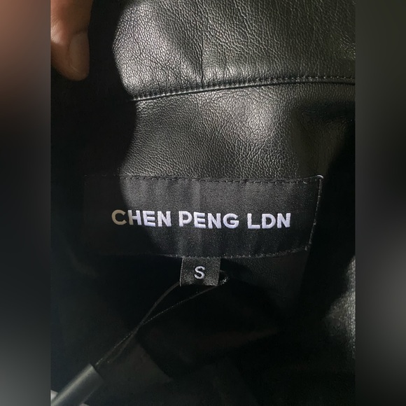 Grained Faux-Leather Shirt (CHEN PENG) - Picture 7 of 11